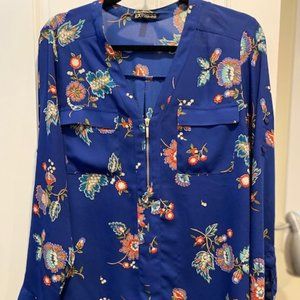 Women's Express Blue Floral Blouse